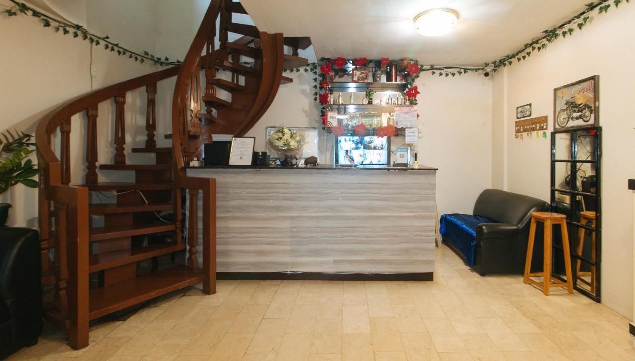 Nearest Hostel Pasay City By Reddoorz Dış mekan fotoğraf