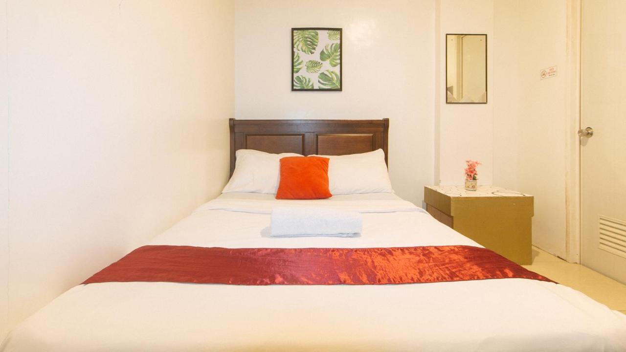 Nearest Hostel Pasay City By Reddoorz Dış mekan fotoğraf