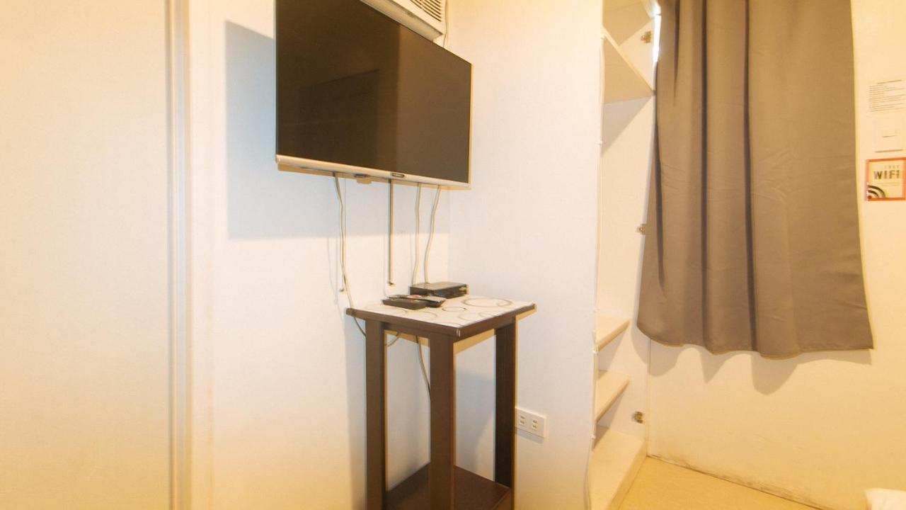 Nearest Hostel Pasay City By Reddoorz Dış mekan fotoğraf